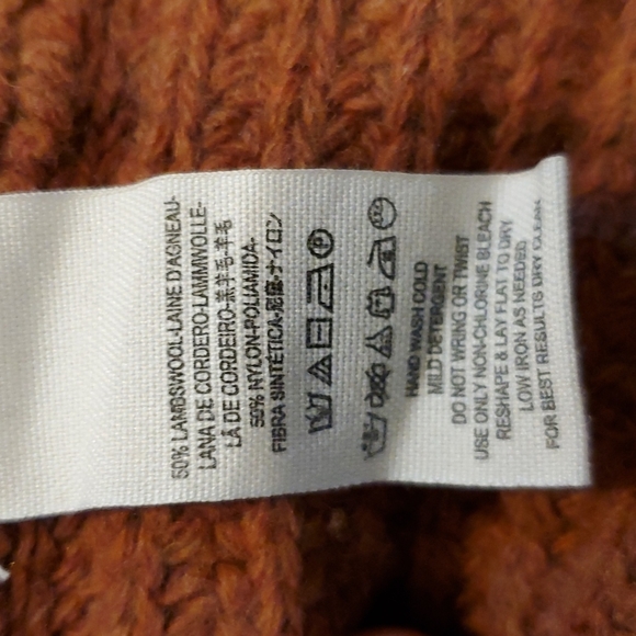 Free People "Need To Know" Sleeveless Sweater sz Med - Picture 7 of 8